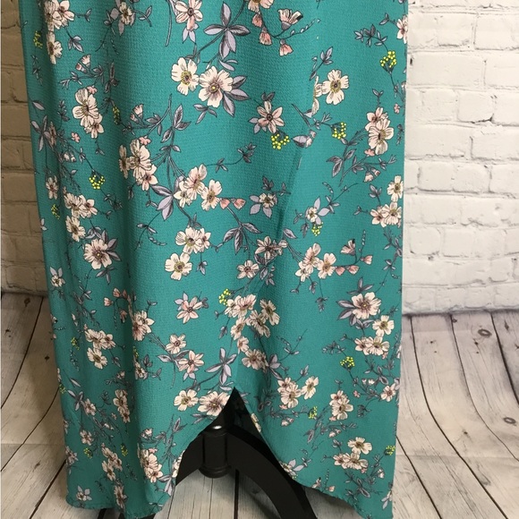 Jack by BB Dakota Floral Sundress - Picture 5 of 12